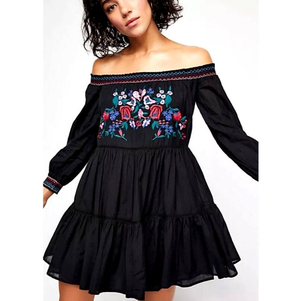 FREE PEOPLE Sunbeams Embroidered Babydoll Tunic Dress Off Shoulders Sz M Floral